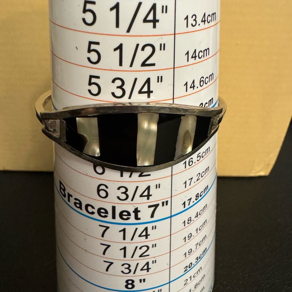 Vintage Black Silver Geometric Abalone Inlay Alpaca Bracelet